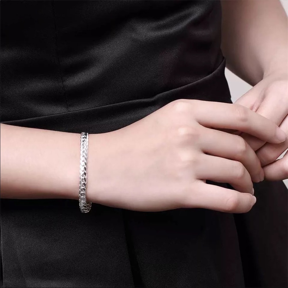 New Unisex 925 Silver Beautiful Snake Bracelet - Picture 2 of 2